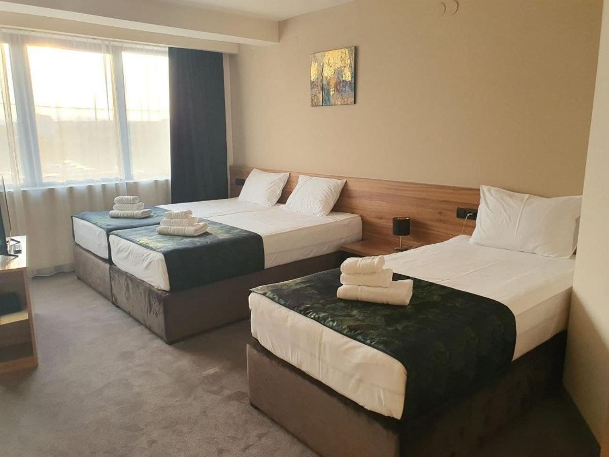 Hotel Aloha Ниш Экстерьер фото