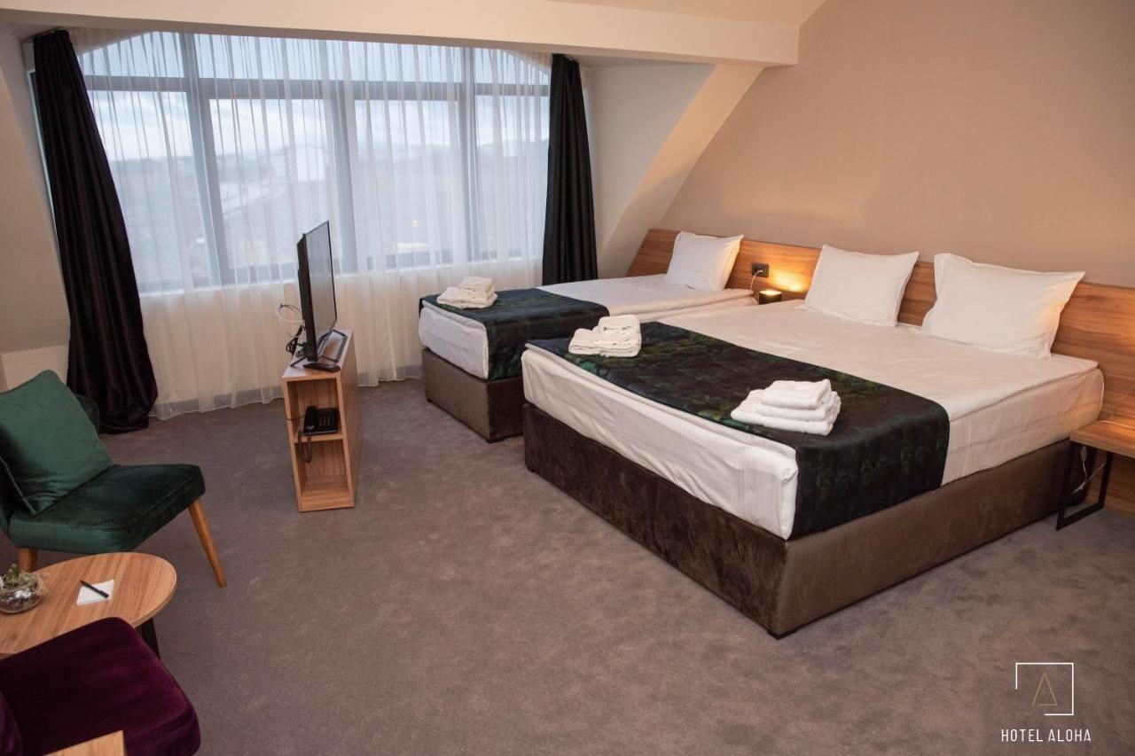 Hotel Aloha Ниш Экстерьер фото